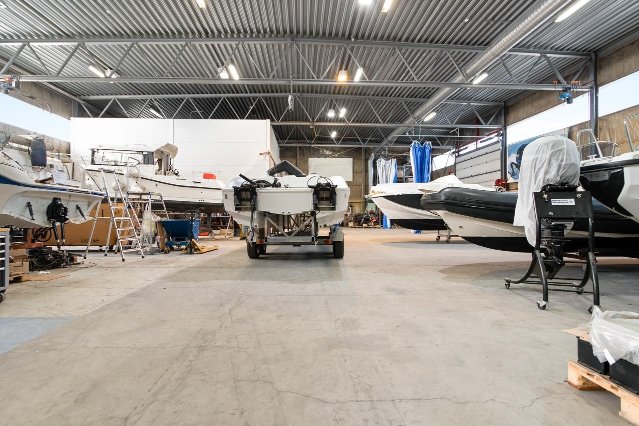 Lagerhall Galleribilde