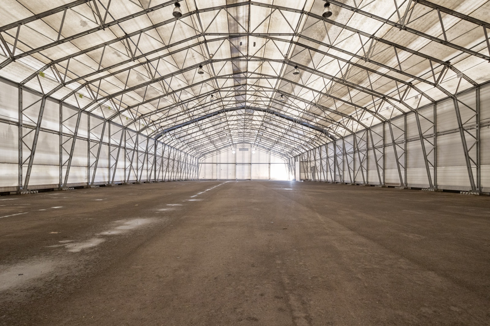 Telt 1 ca 1800 m2 Galleribilde