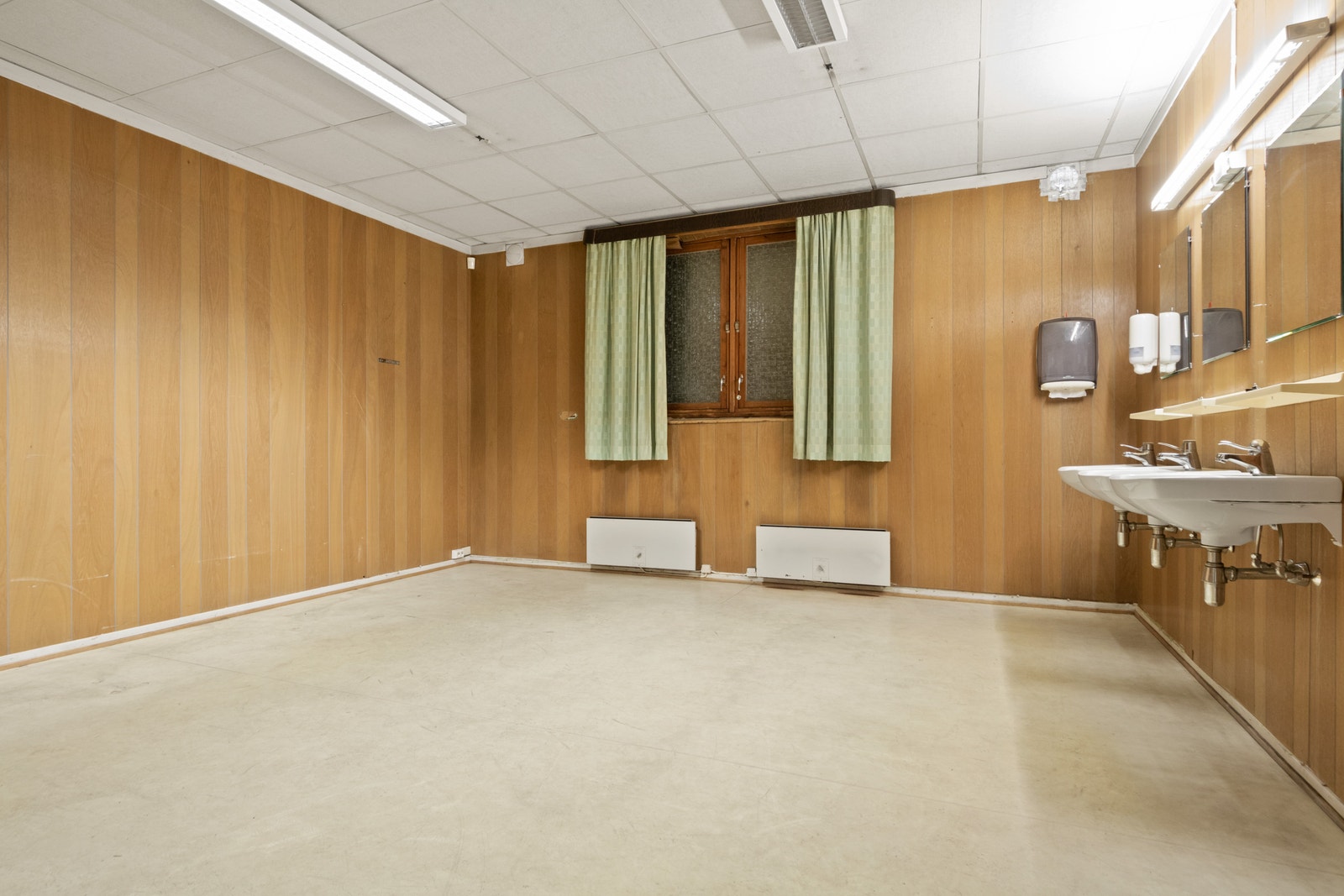 Kontor/garderobe Galleribilde