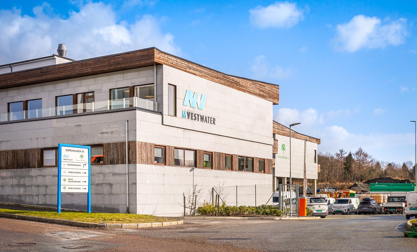 Inngjerdet uteområde.