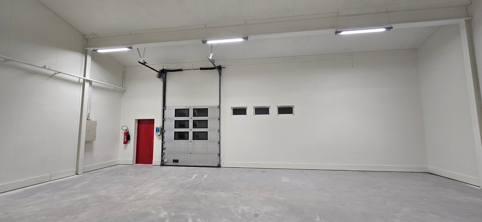 Port og ståldør til lasterampe Galleribilde