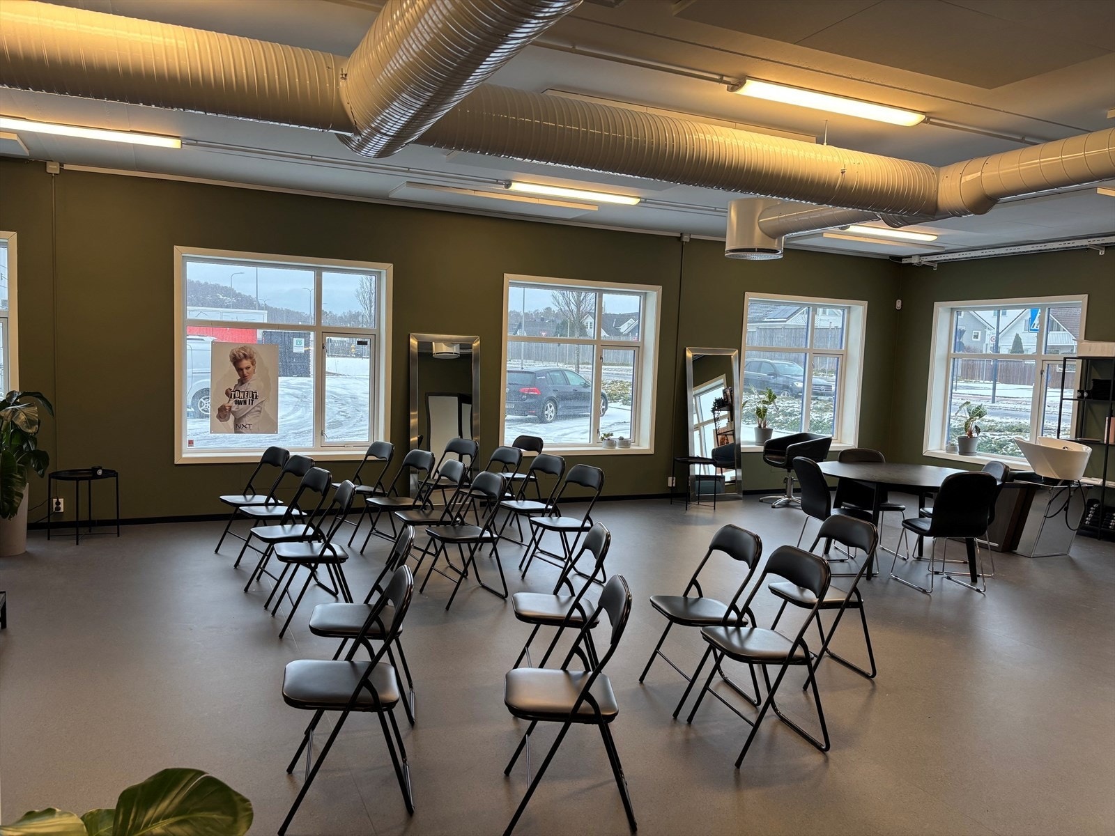 2.3.jpg Galleribilde