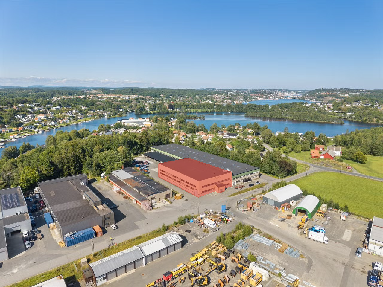 Eiedommen markert i rødt Galleribilde