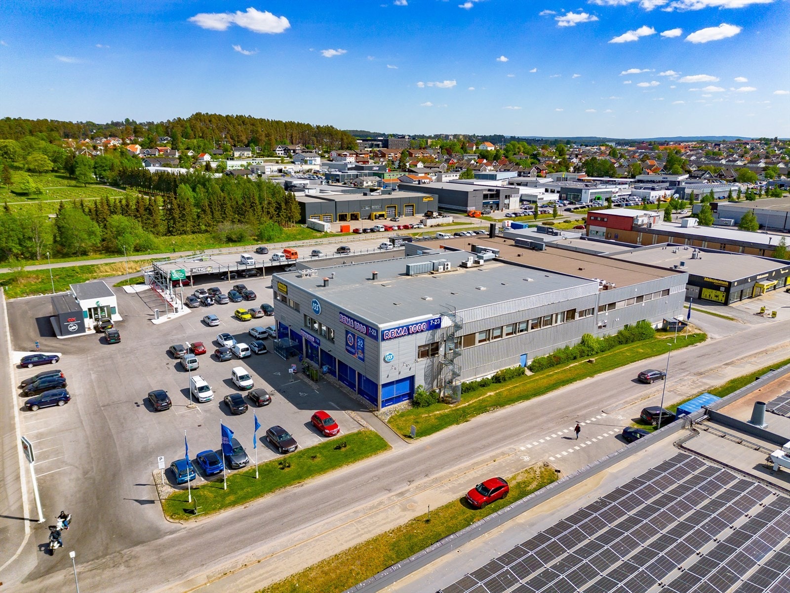 Lilletunveien 6A, dagligvare - forretning Galleribilde