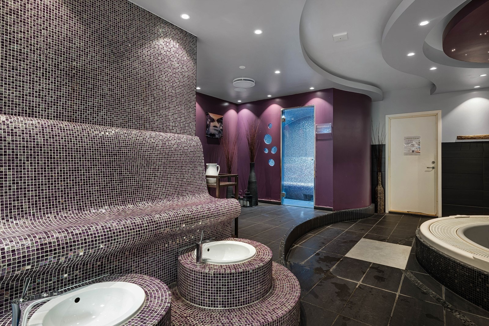 Det er innredet spa i 1. etg. Galleribilde