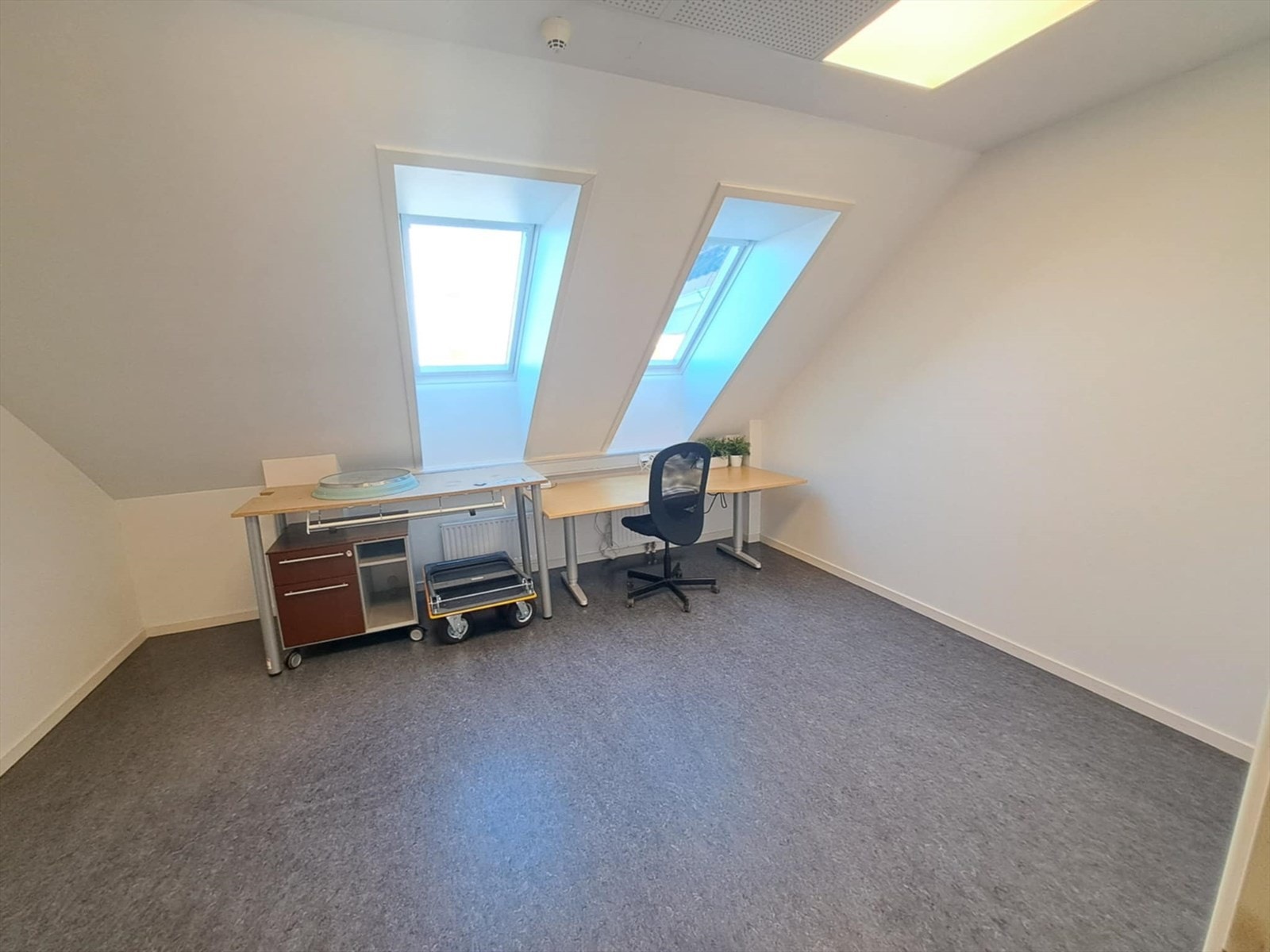 kontor 4 i 3. etg - ledig Galleribilde