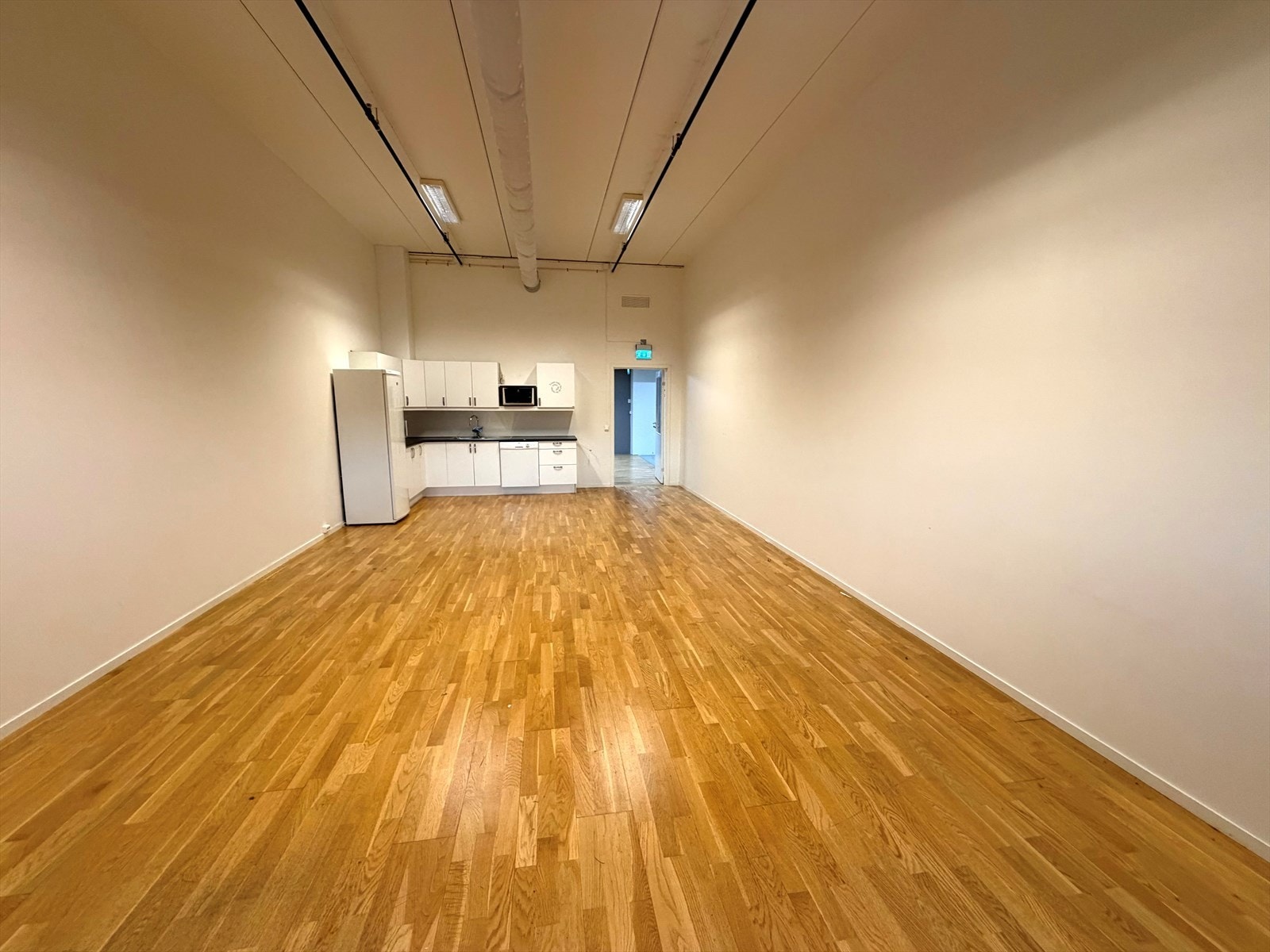2. etg Åpent areal med kjøkken.jpg Galleribilde