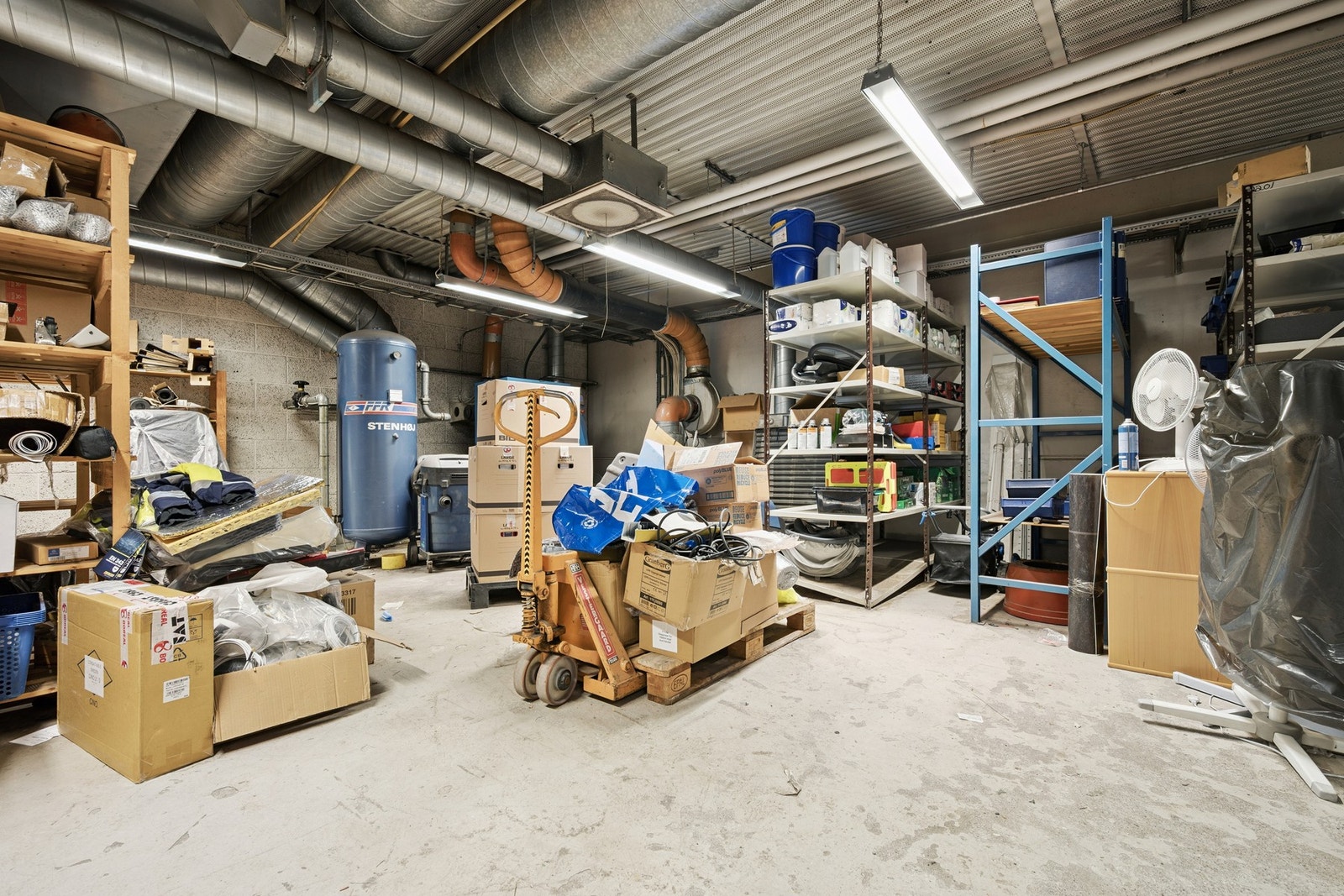 Lager 2. etg Galleribilde