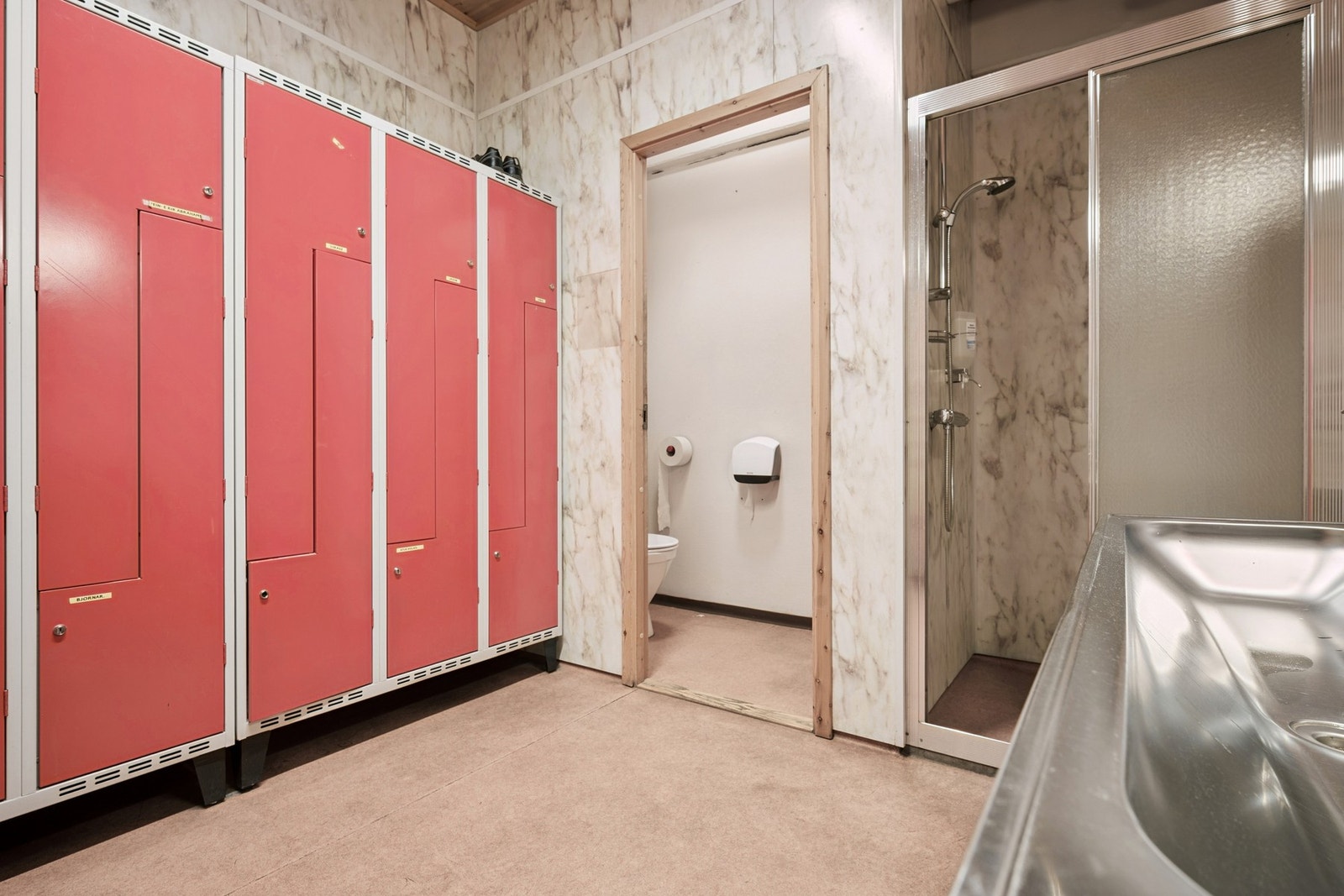 Garderobe Galleribilde