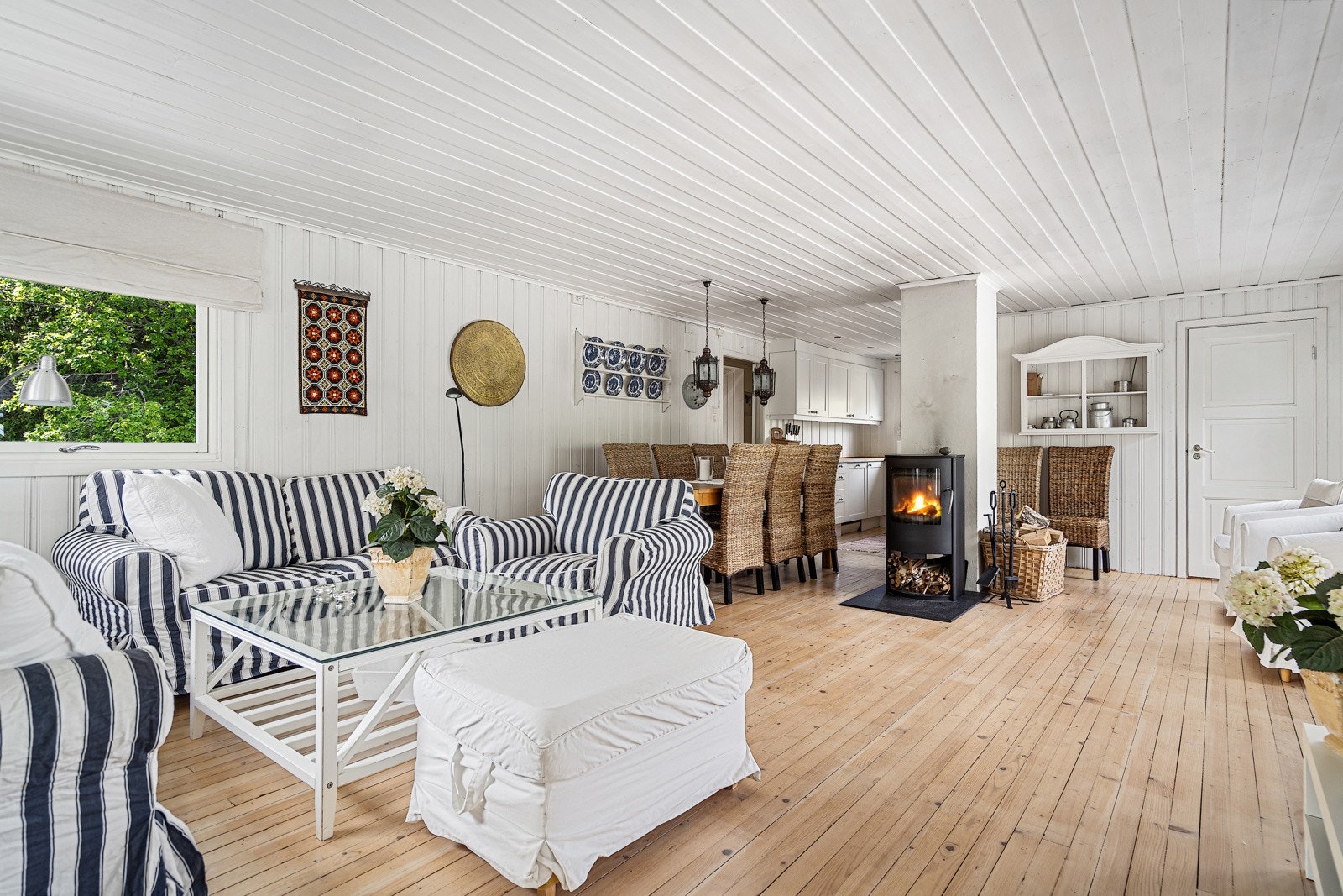 Flott vedovn til kos og hygge Galleribilde