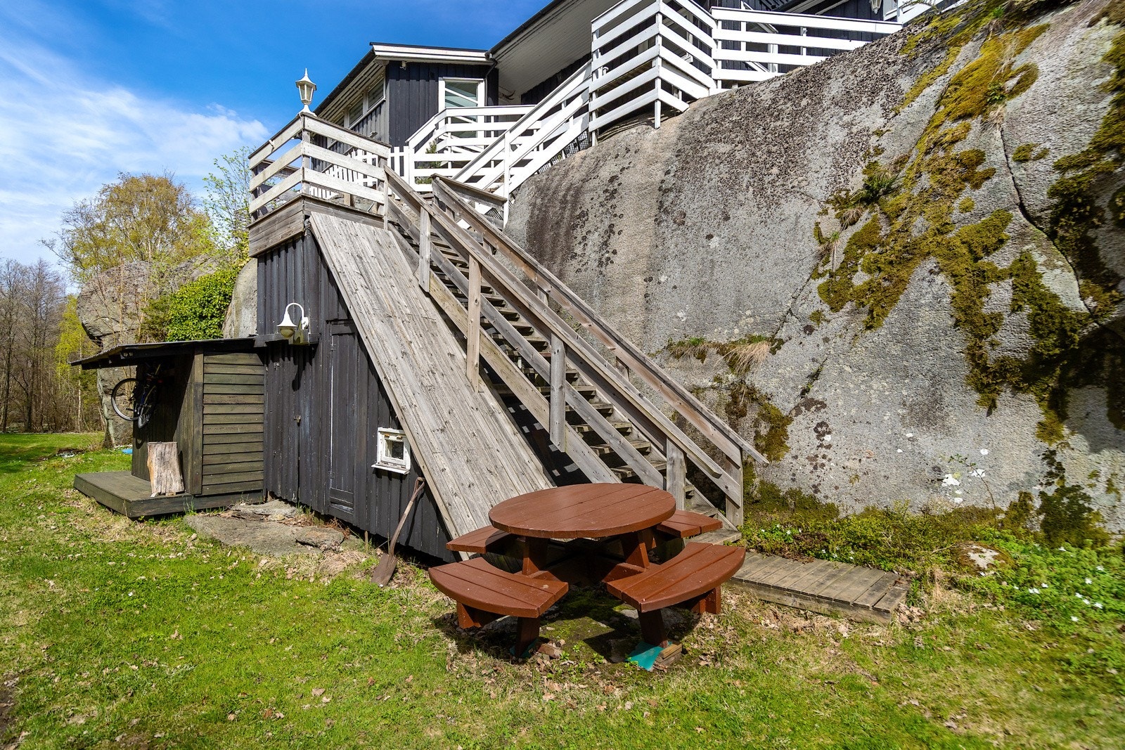Tretrappen tar deg opp tli hytten Galleribilde