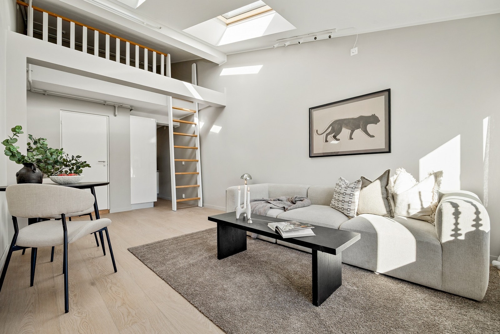 Ingenting er overlatt til tilfeldighetene når denne leiligheten ble pusset opp. Galleribilde