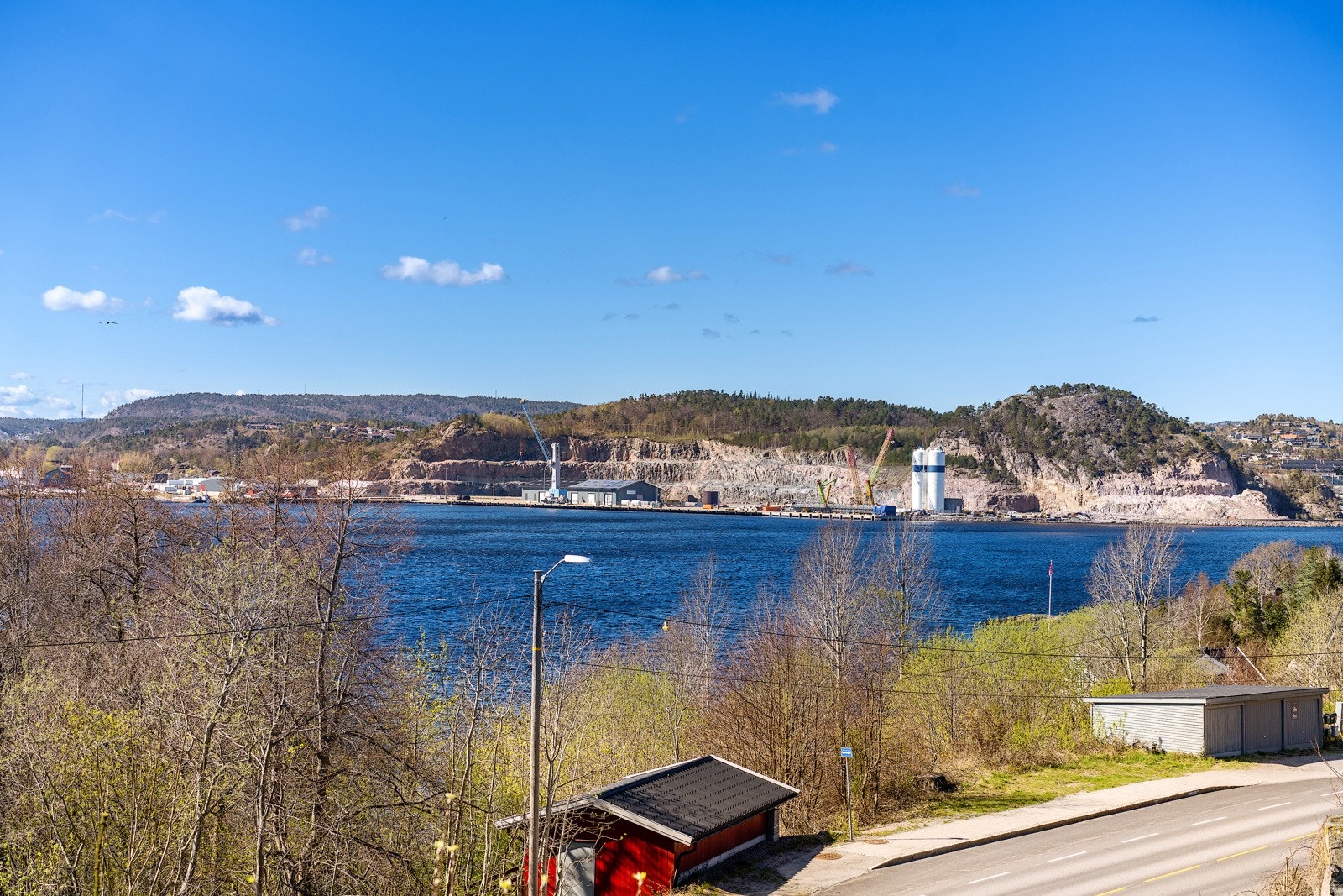 Flott utsikt mot Topdalsfjorden Galleribilde