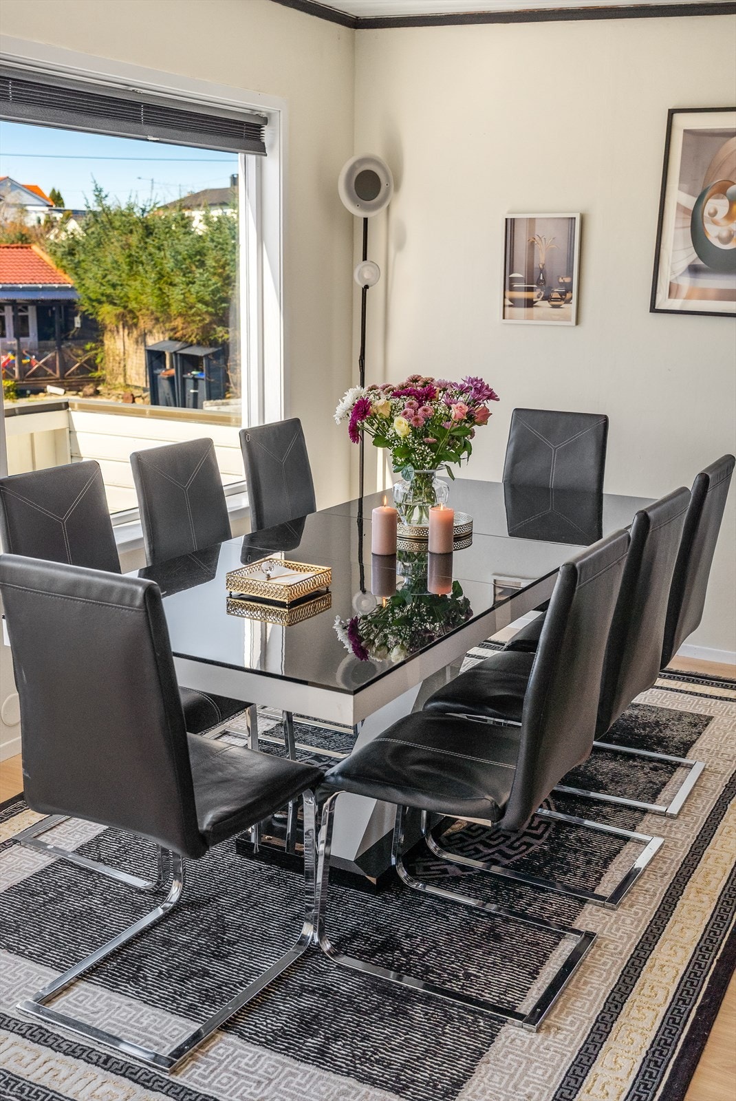 God plass til hyggelige sammenkomster. Galleribilde
