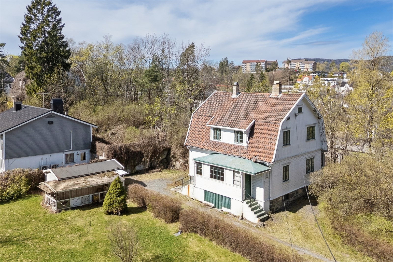 Huset har behov for renovering. Galleribilde