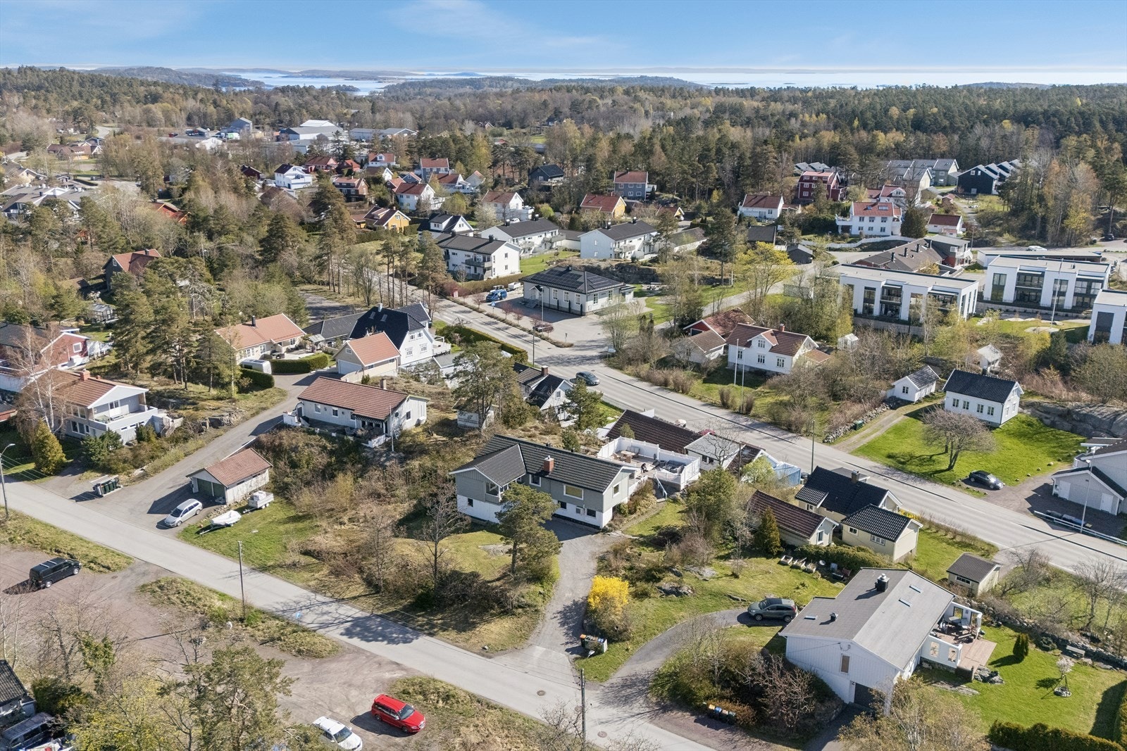 Området består hovedsakelig av eneboliger og oppleves som svært trygt. Galleribilde