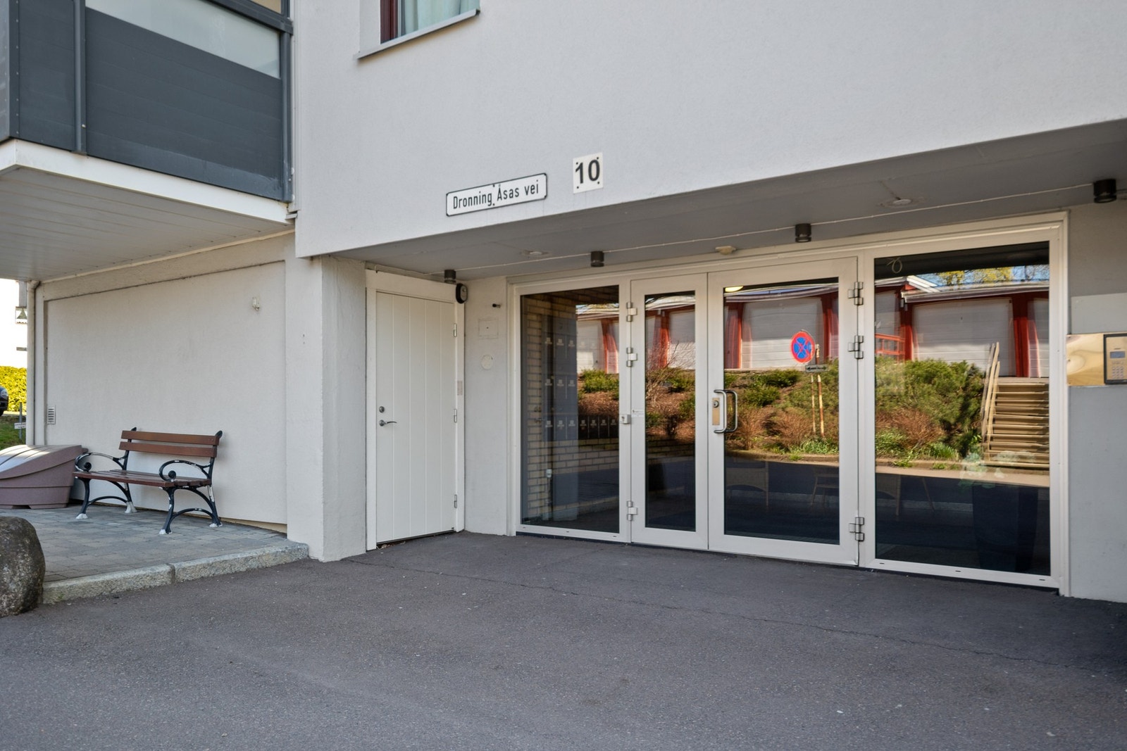 Leiligheten har adkomst via felles oppgang med heis Galleribilde