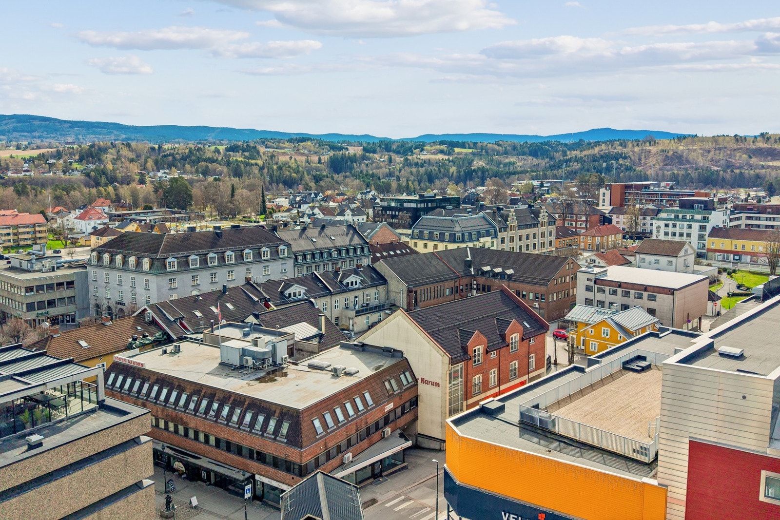 Oversiktsbilde drone Galleribilde