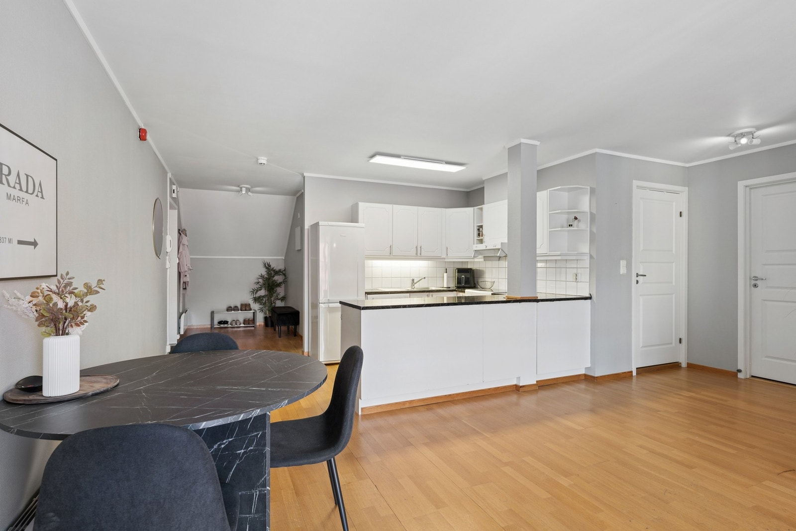 Plass til spisebord Galleribilde