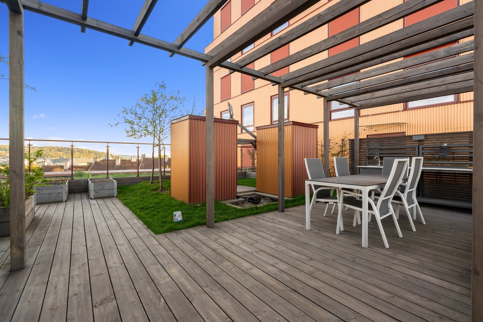 Felles takterrasse med gode solforhold Galleribilde