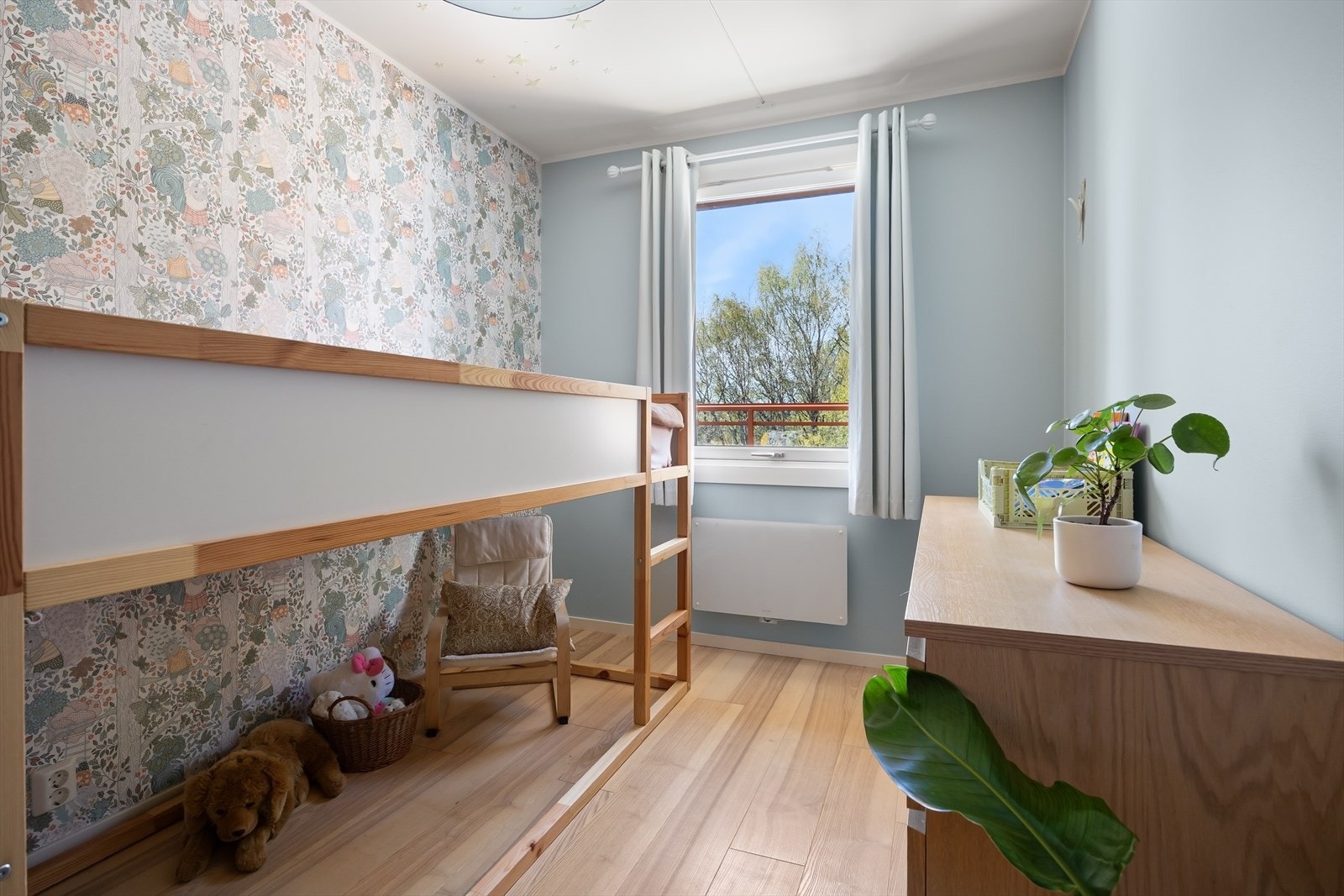 Soverom II- Passer perfekt som barnerom, gjesterom eller kontor. Galleribilde