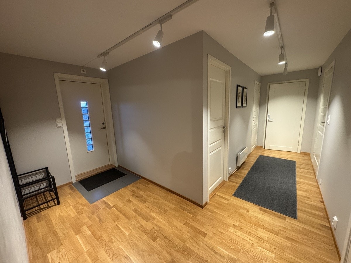 Inngangsparti Galleribilde