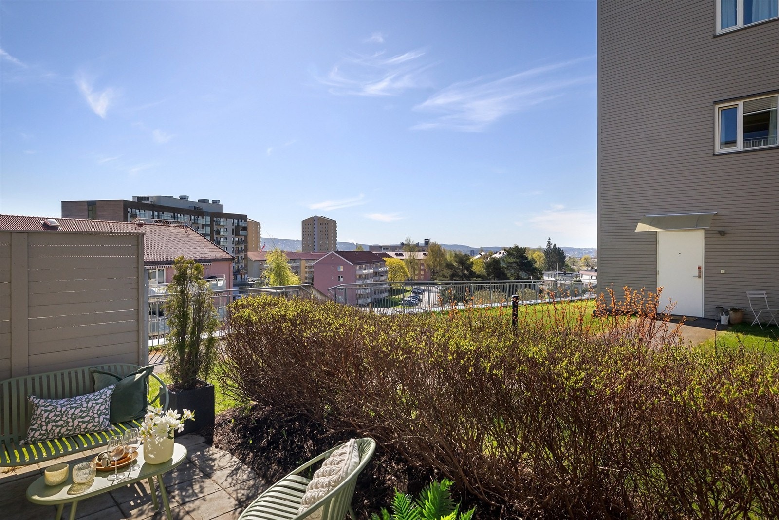 Gode solforhold da uteplassen vender mot sydvest Galleribilde