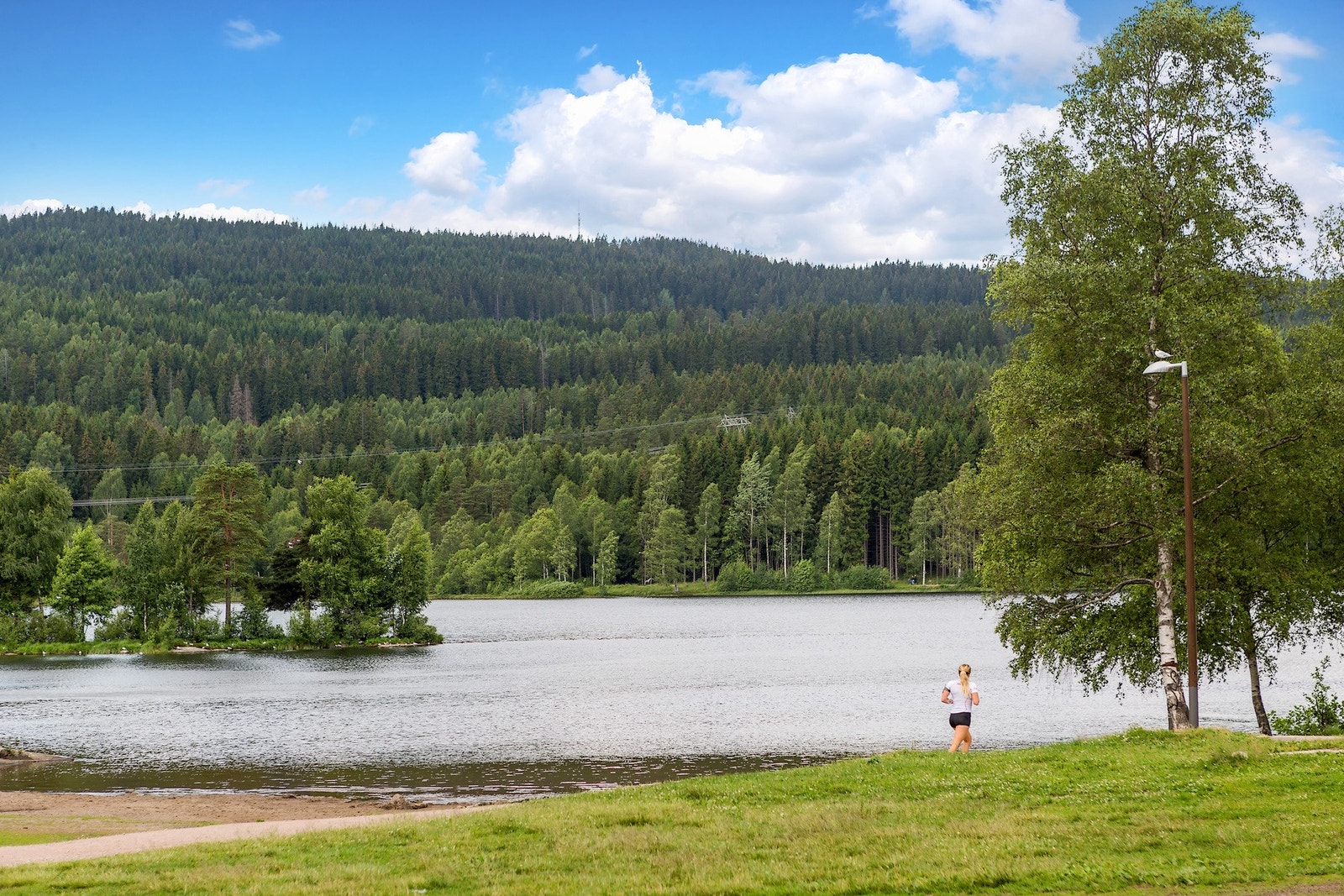 Fin treningstur til Sognsvann, både til fots, sykkel eller ski. Galleribilde
