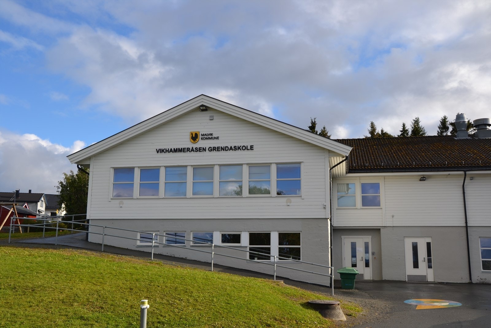 Grendaskolen. Galleribilde
