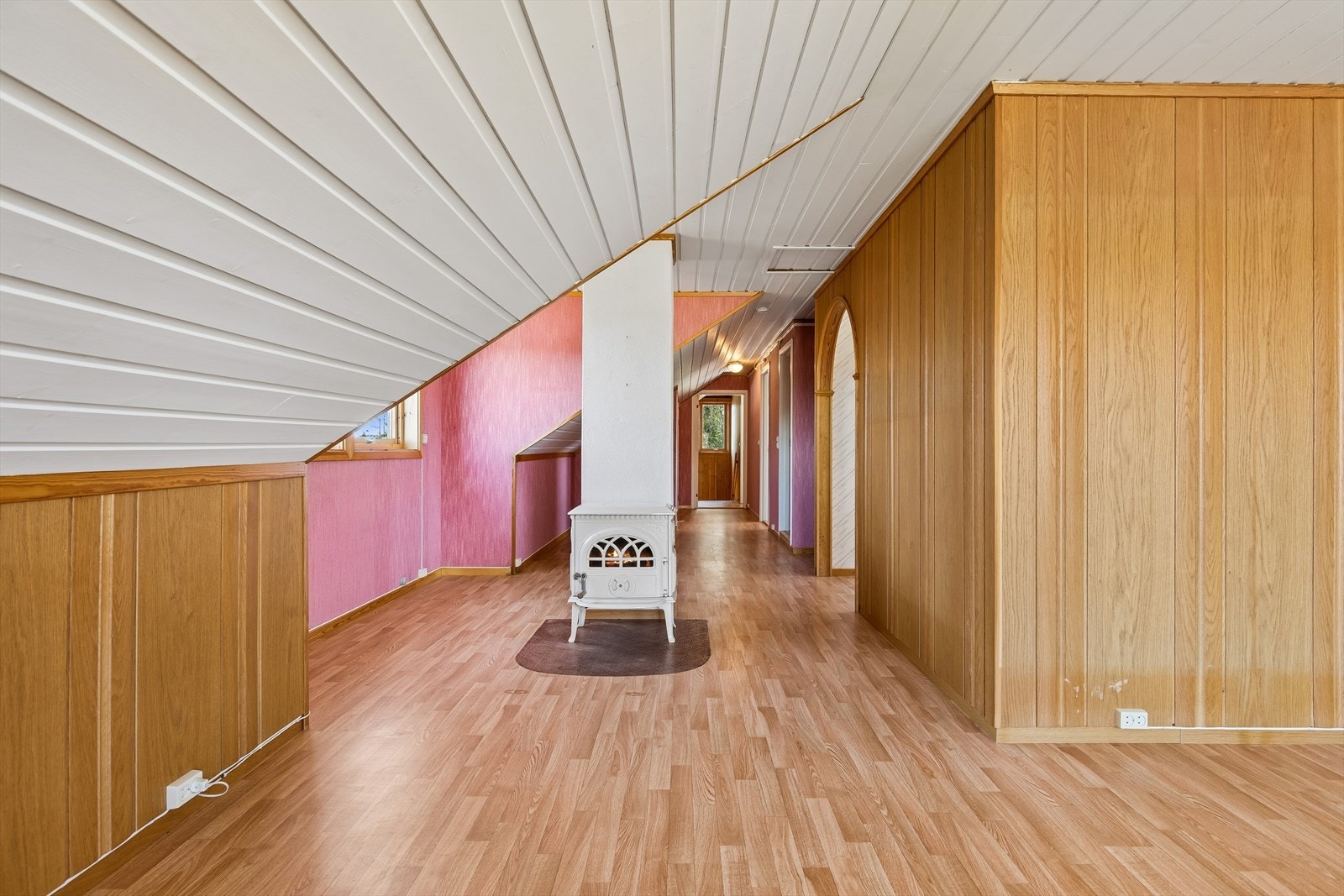 Vedovn i 2. etasje sørger for god varme. Galleribilde
