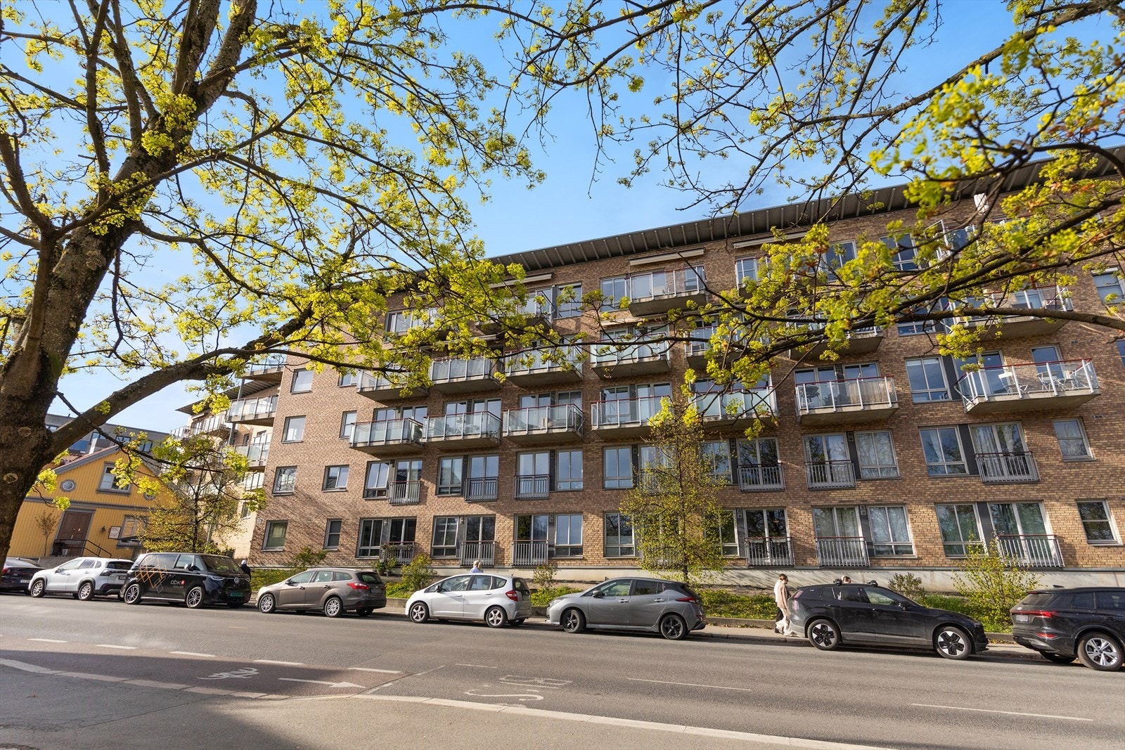 Her bor du sentralt med svært godt kollektivtilbud rett utenfor døren, samt gangavstand til butikker, kafeer og flotte turområder langs Akerselva. Galleribilde