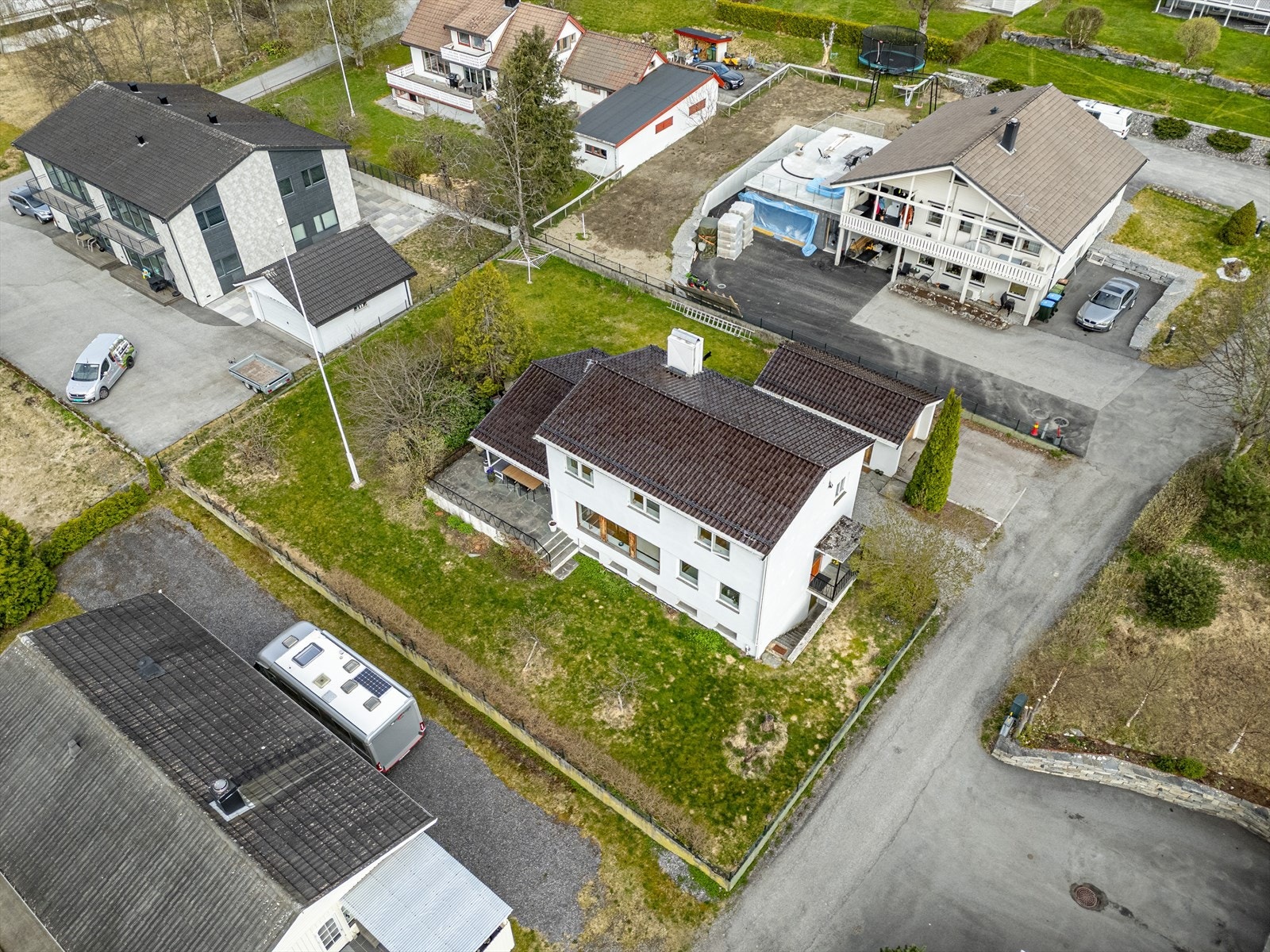 Velkommen til Vikebøen 3 v/ Ludvig Sandström, Notar (Foto: Blåtind Fotografikk) Galleribilde