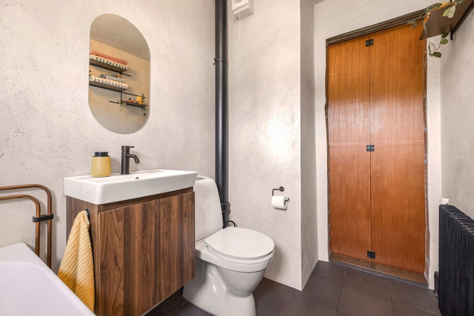 Badet ble også oppgradert med ny og stilig foldedør. Galleribilde