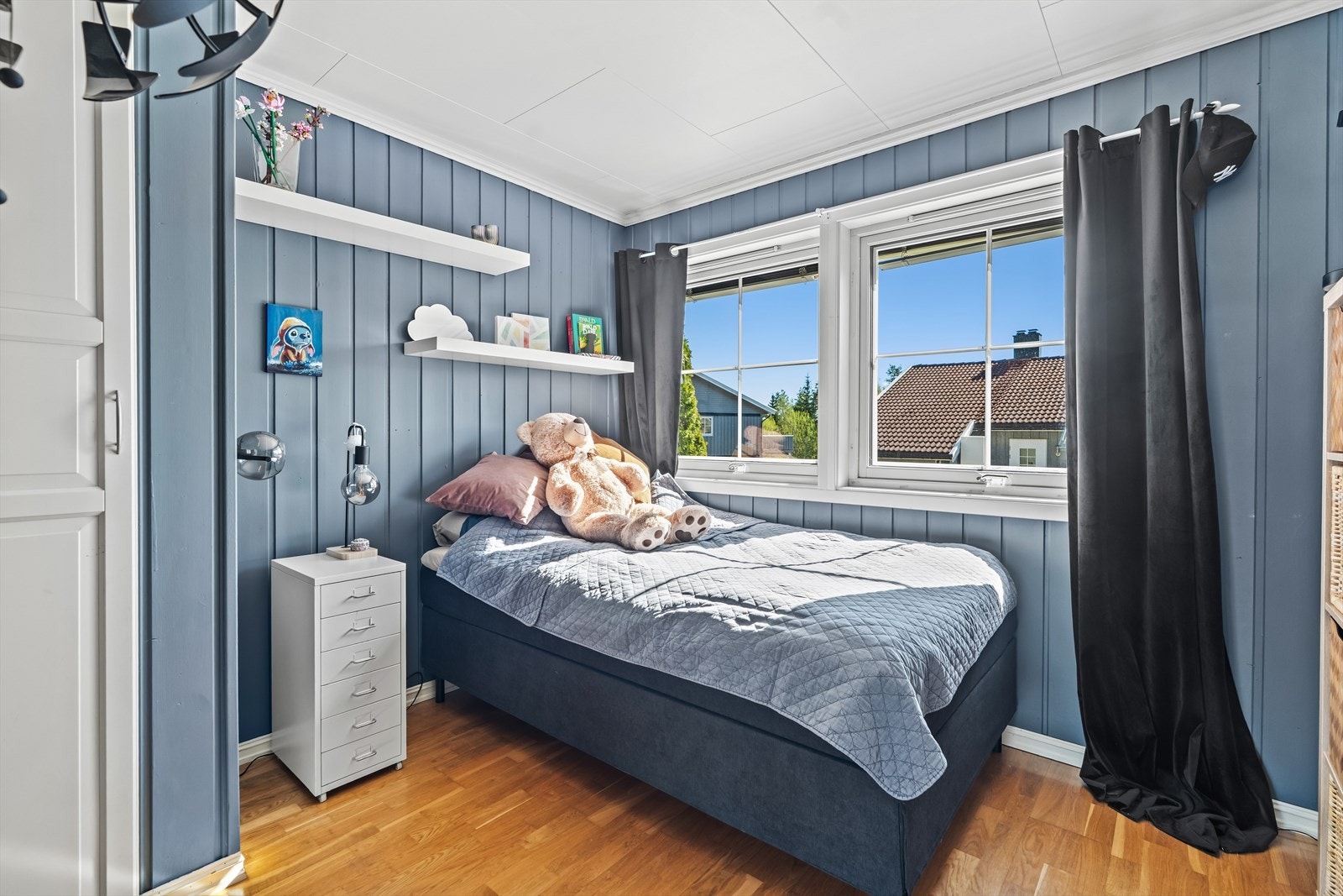 Soverom 2 er også av meget god størrelse. Galleribilde