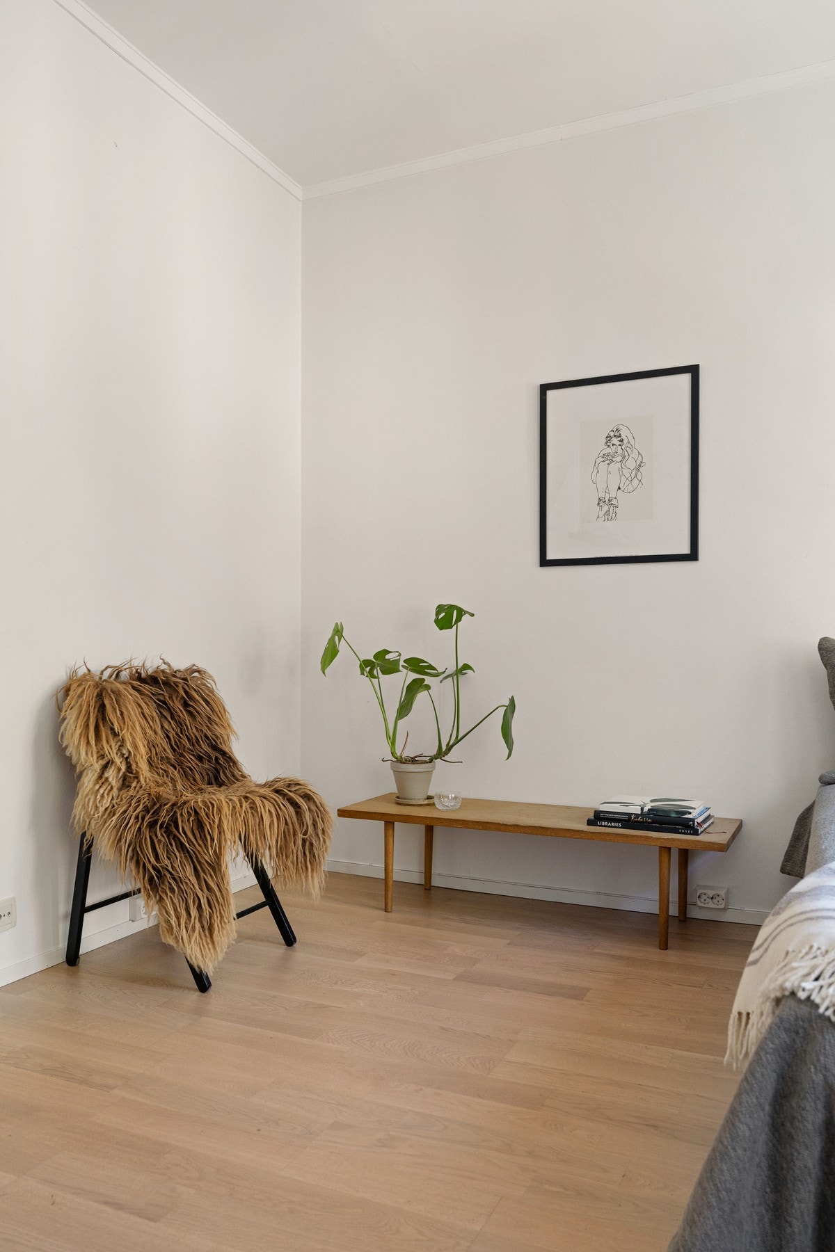Rommet har god plass til sofakrok Galleribilde