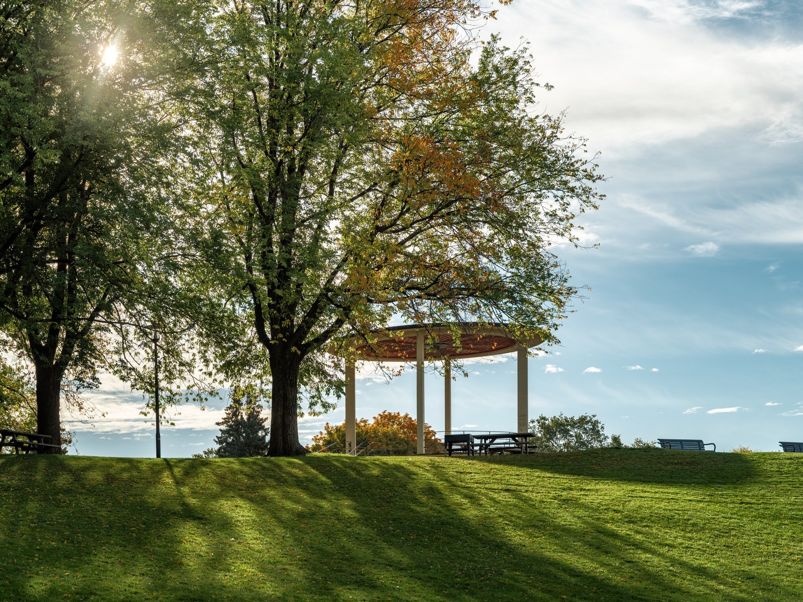 Torshovparken er en stor park med store grøntområder, sittegrupper og hundepark. Galleribilde