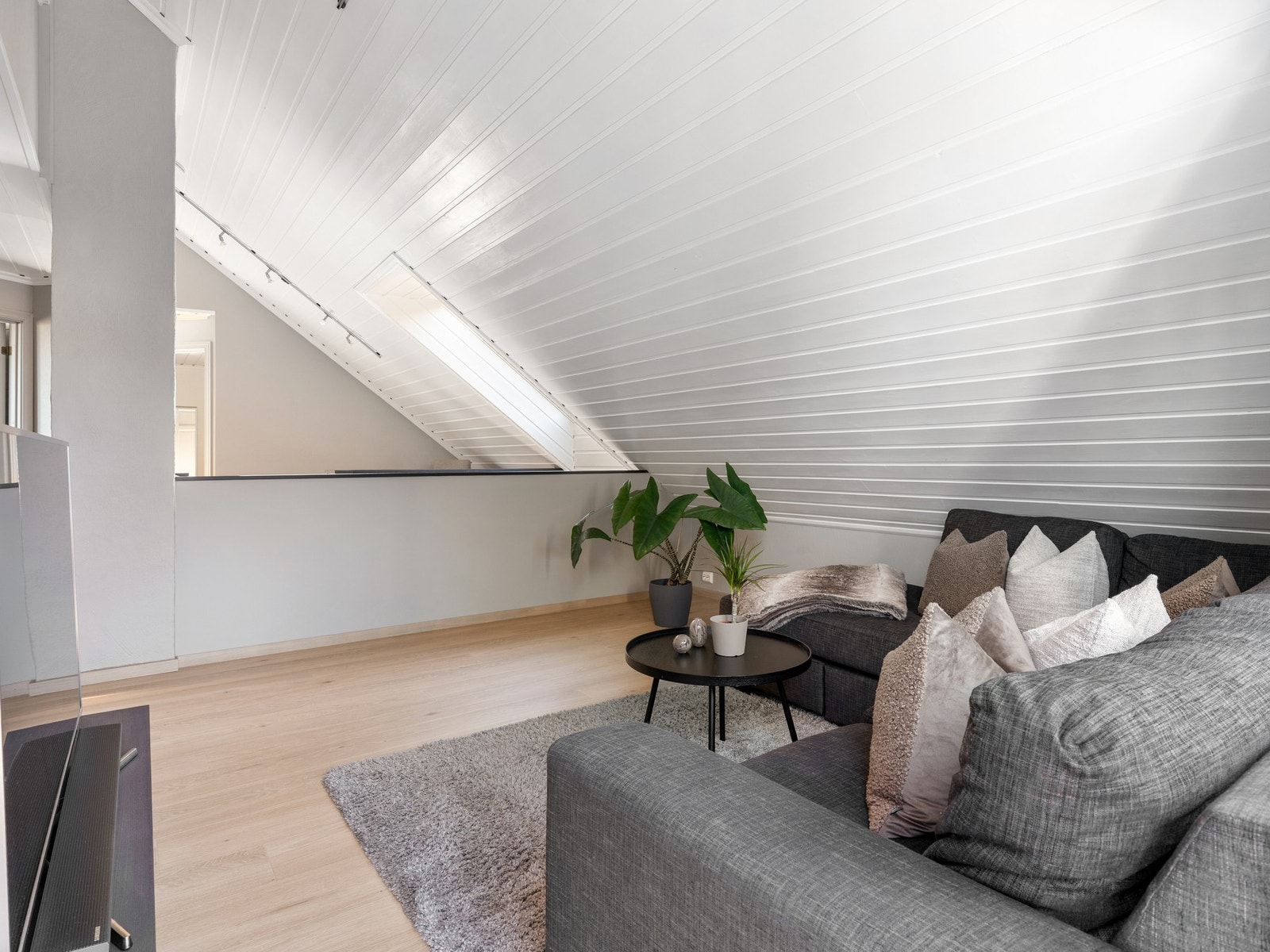 Loftstue Galleribilde