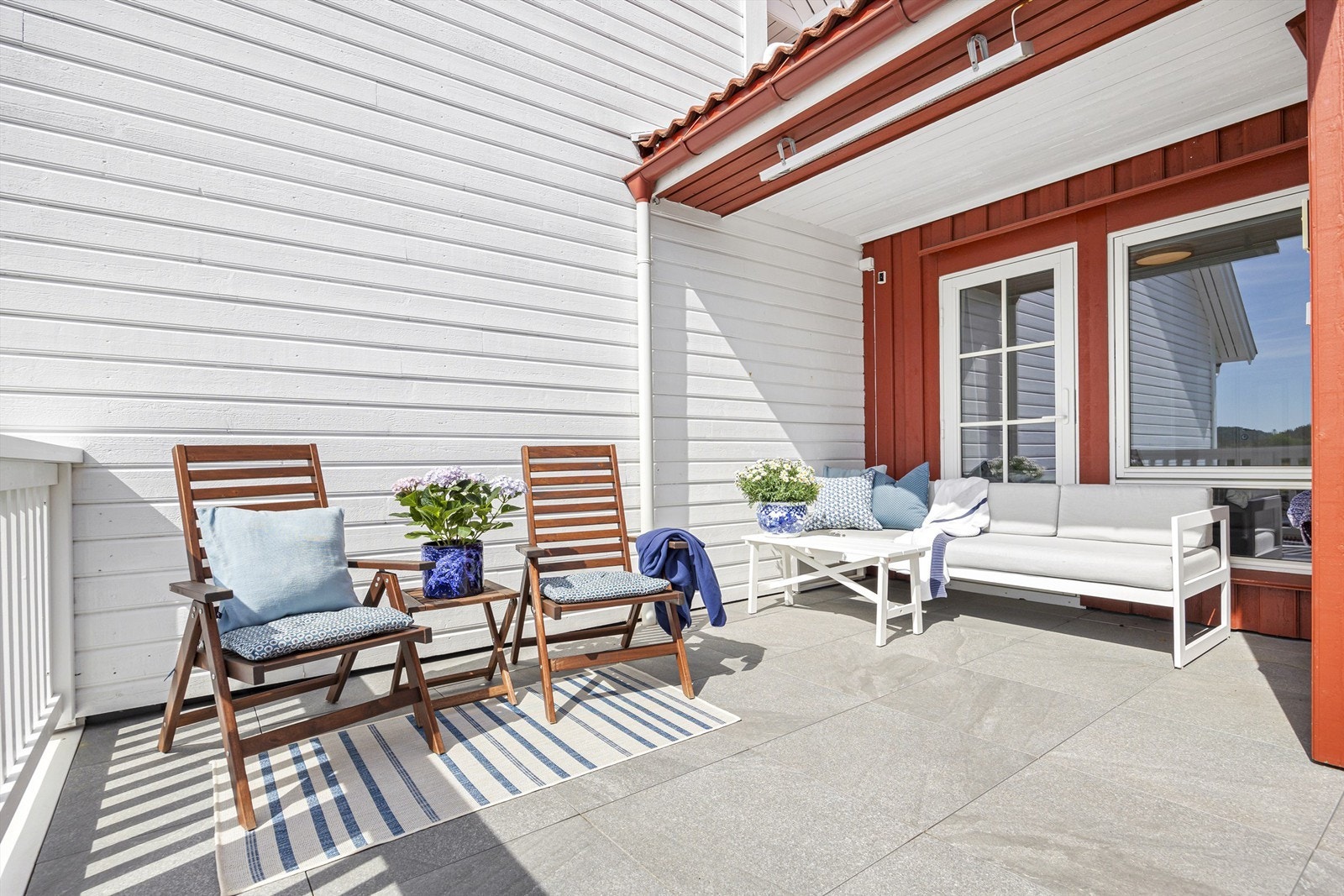 Stor terrasse på ca. 20 kvm Galleribilde
