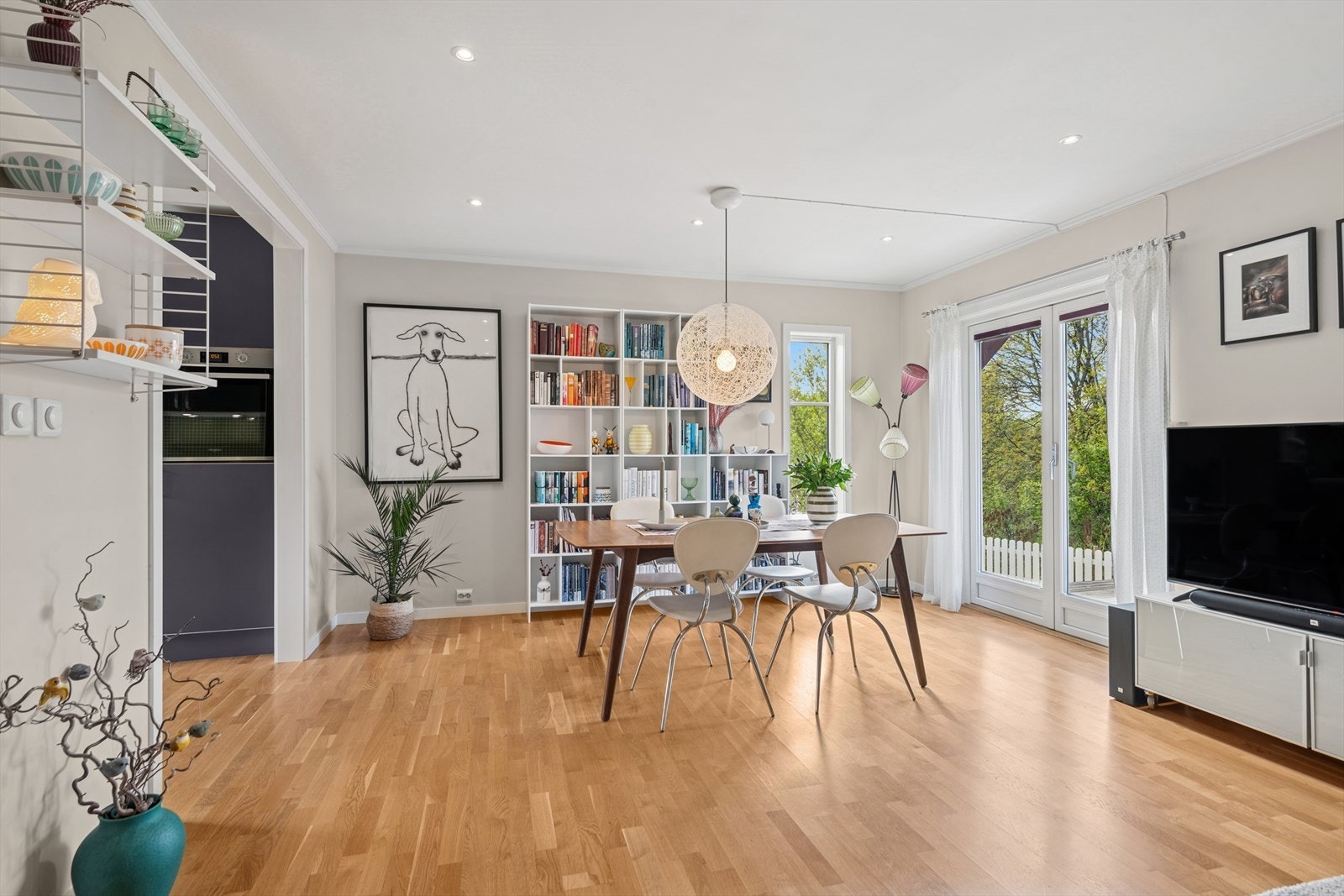 Downlights i tak. Galleribilde
