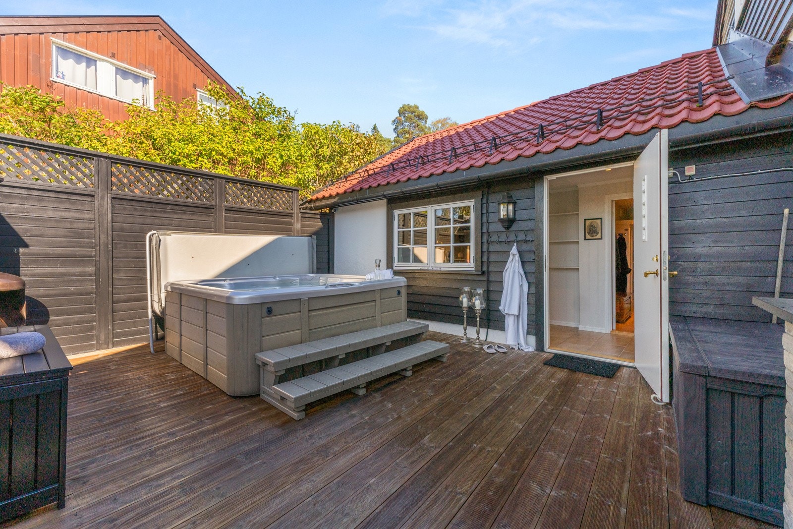 Jacuzzi - perfekt avslutning på dagen, uansett årstid Galleribilde
