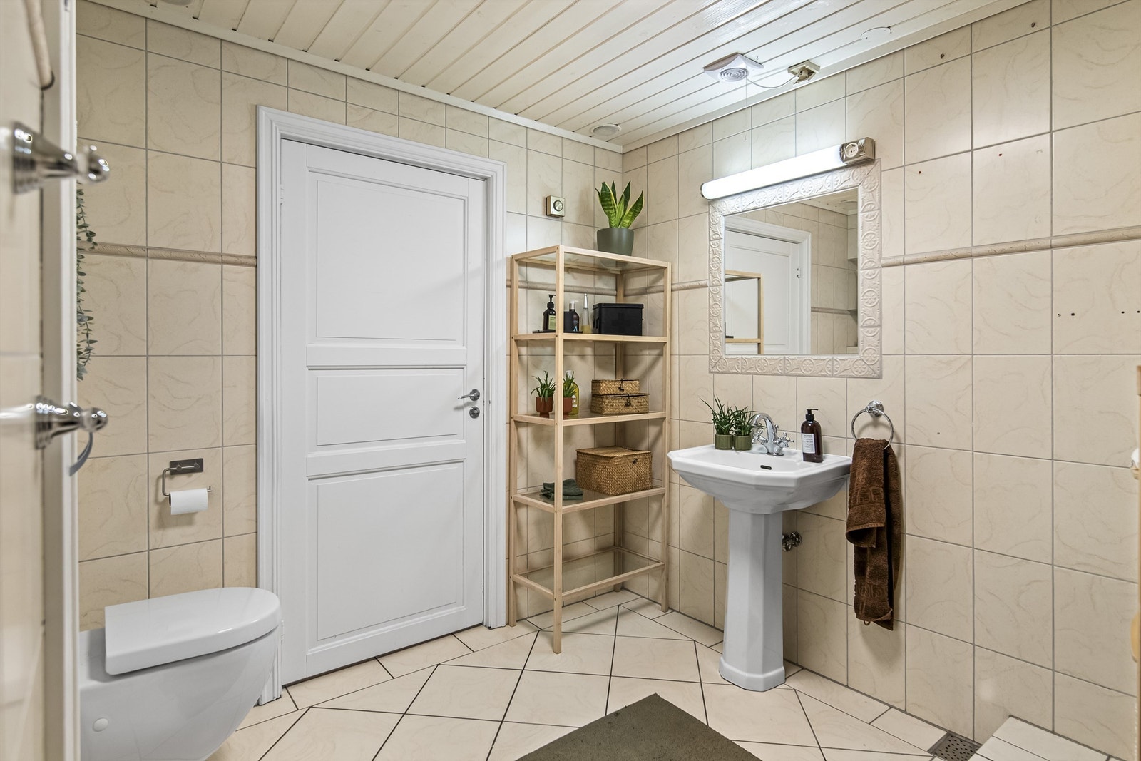 Badet Galleribilde