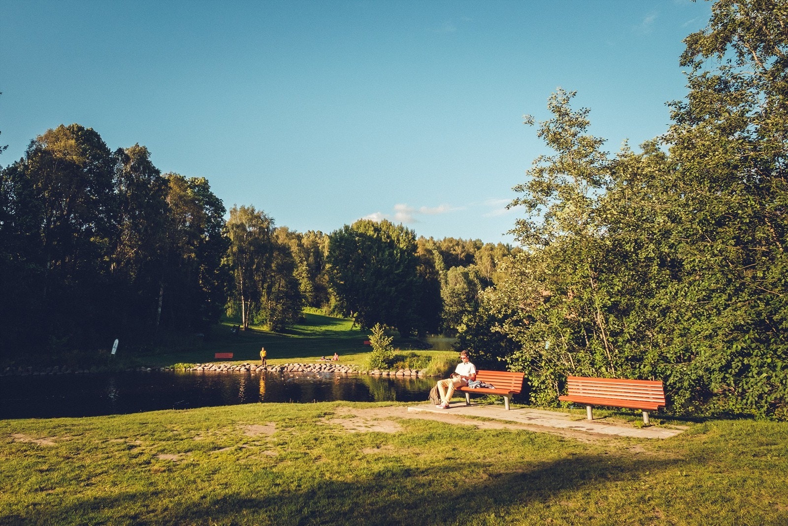 Brekkedammen med bademuligheter Galleribilde