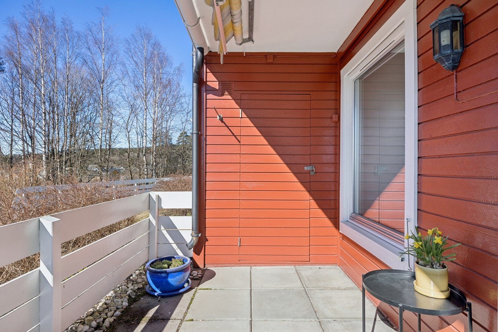 Leiligheten disponerer en praktisk utebod på terrassen på ca. 2 m². Galleribilde