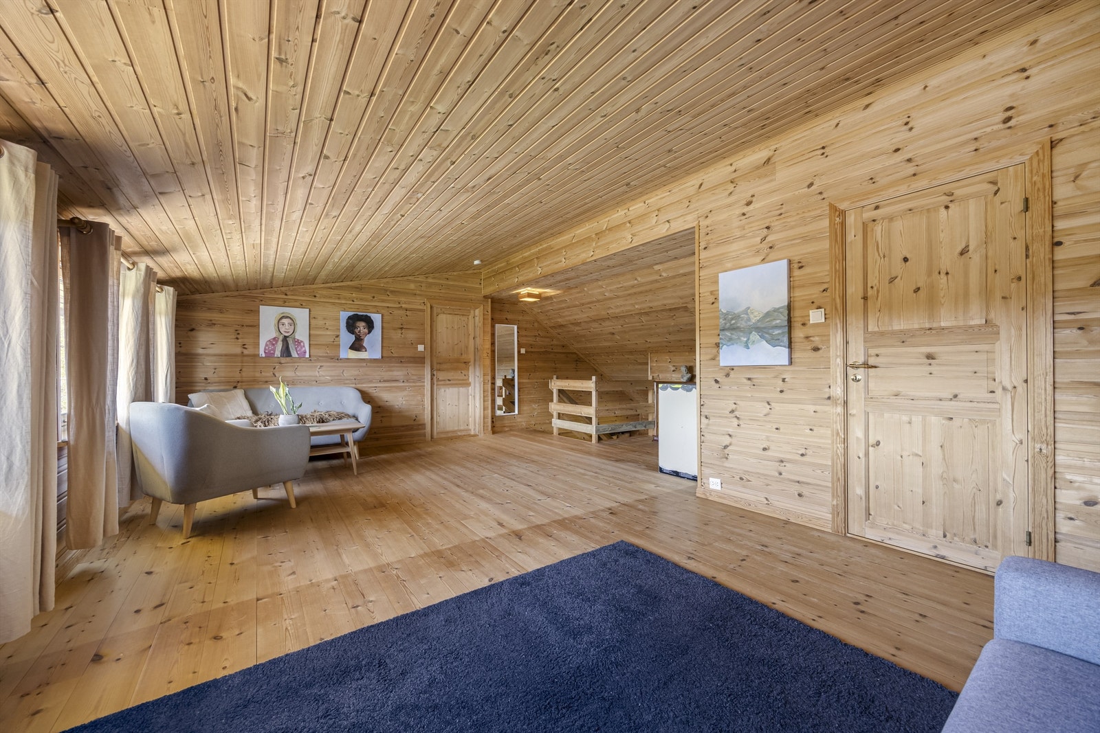 Loftstuen (ikke omsøkt). Galleribilde