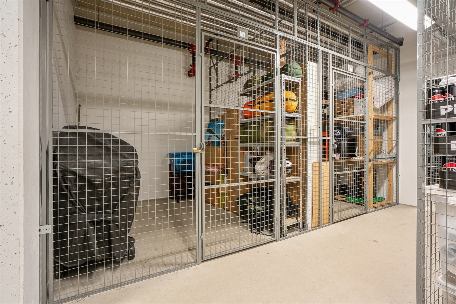 Leiligheten disponerer en ekstern bod på ca. 6 m² i kjelleren. Galleribilde