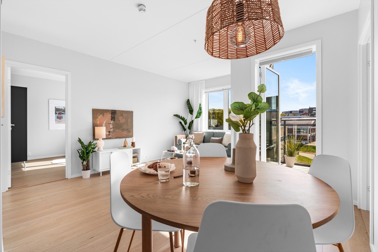 Boligen er fra 2021 og holder en gjennomgående god standard. Galleribilde