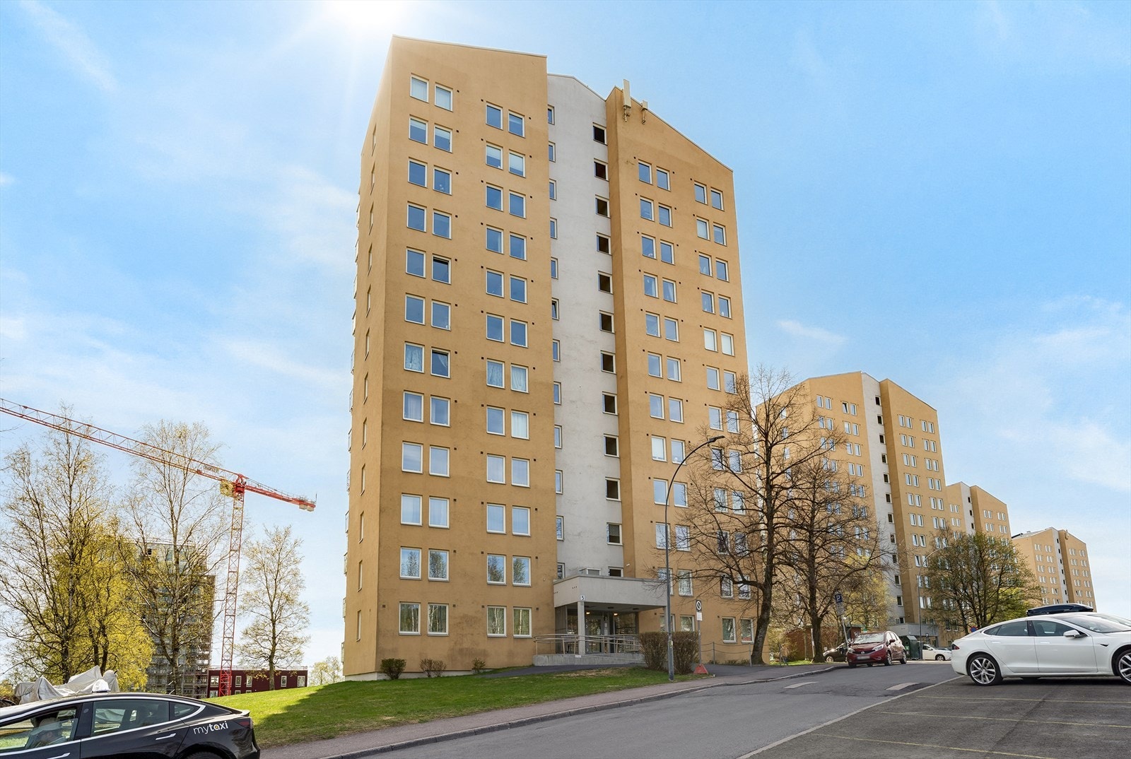 Bjerke borettslag består av 303 andelsleiligheter. Galleribilde