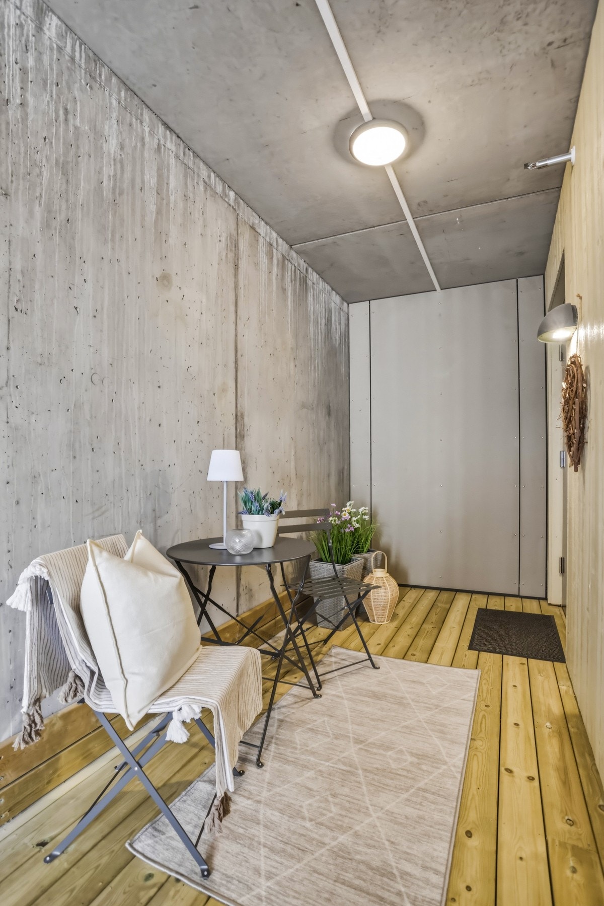 Svalgang inn til leiligheten Galleribilde