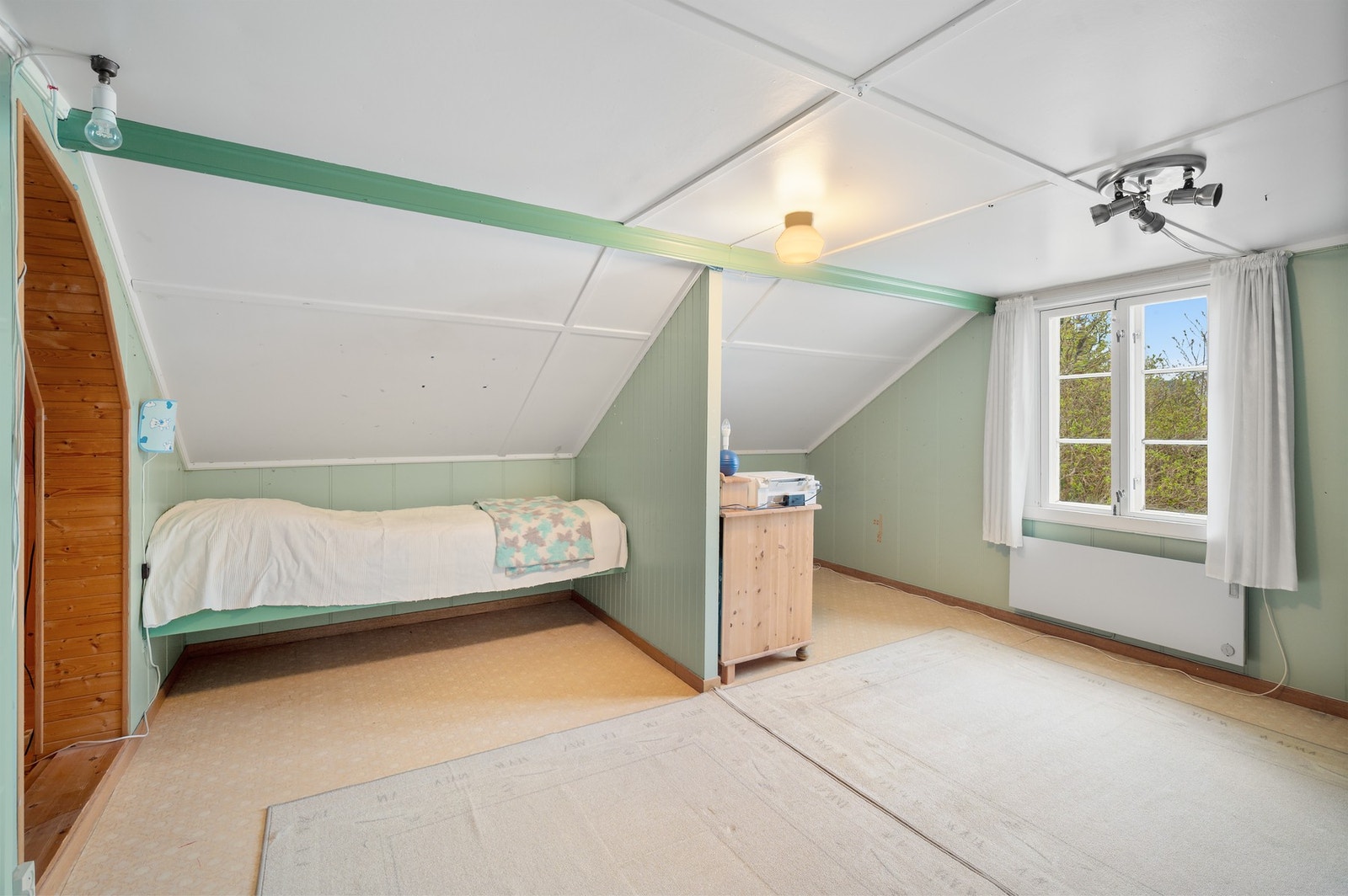 Soverom 1 er på hele 21,3m² gulvflate. Galleribilde