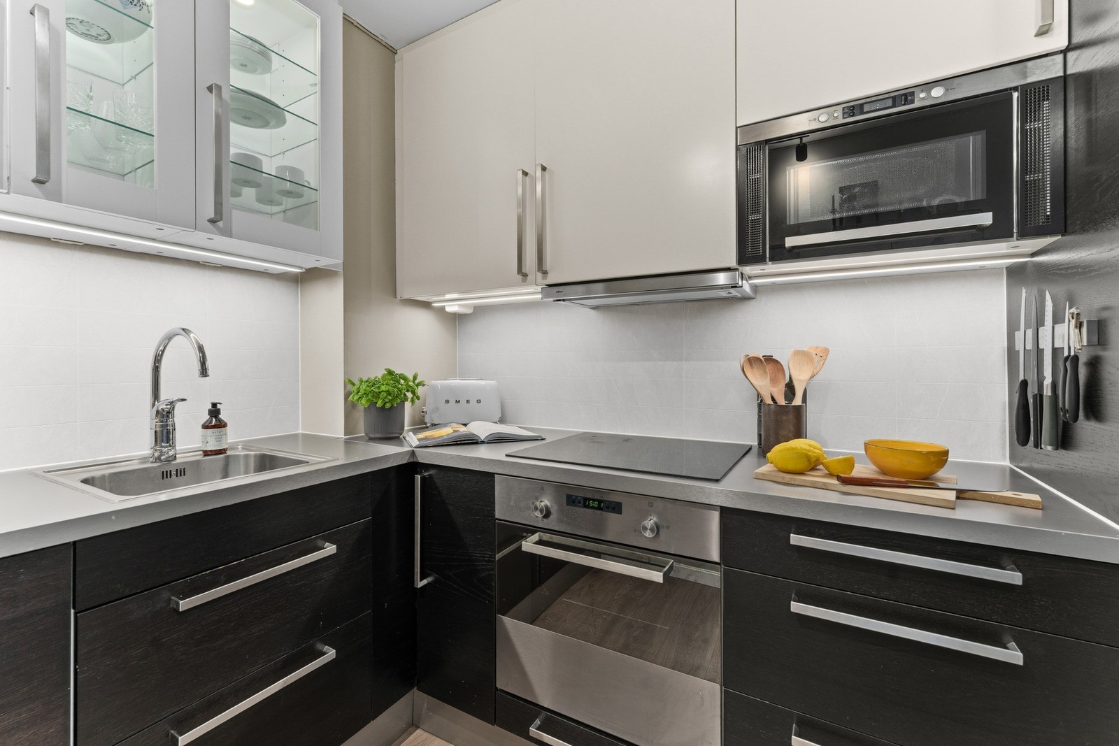 Fliser over laminat benkeplate Galleribilde